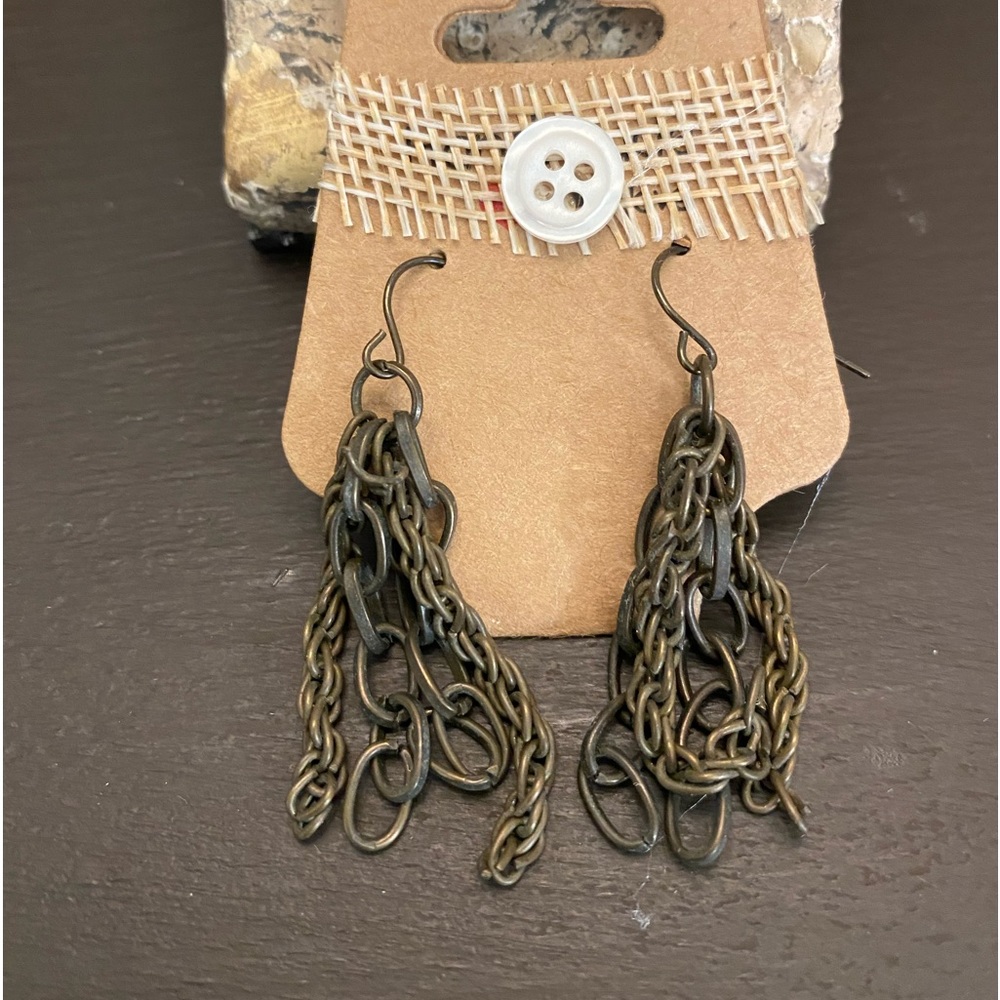 Chain link earring
